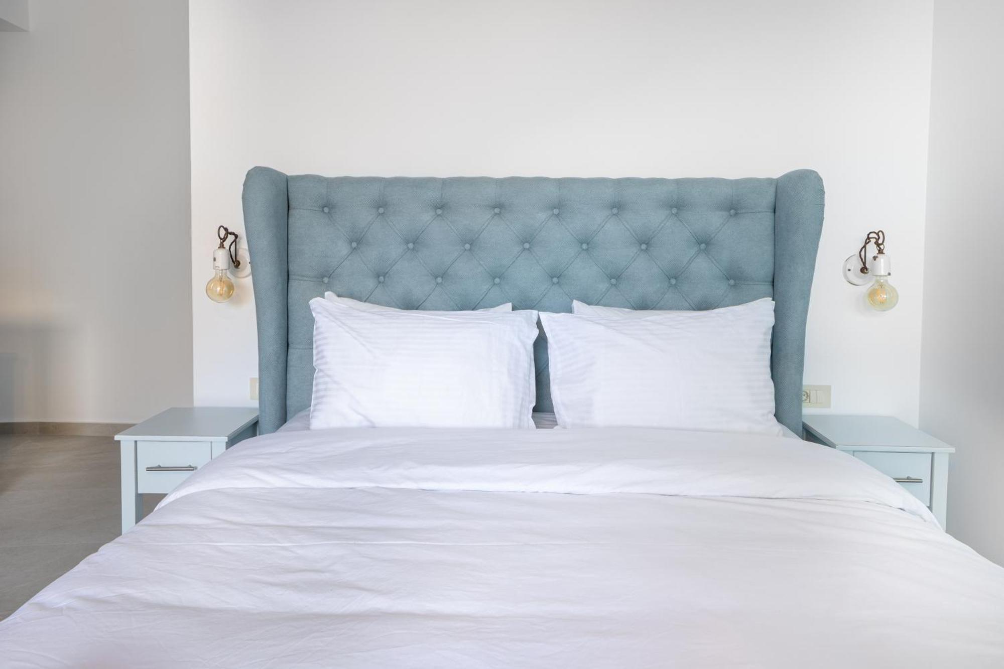Molos Apartments Лутро Стая снимка